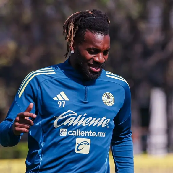 Revelan motivo de la ausencia de Saint-Maximin en Am&eacute;rica