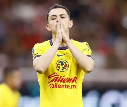 &iexcl;Nadie lo quiere! &Aacute;lvaro Fidalgo no tiene ofertas para jugar en Europa