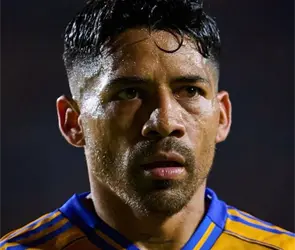 &iquest;Indirecta a Pizarro? Aquino se despide de Tigres al borde del llanto