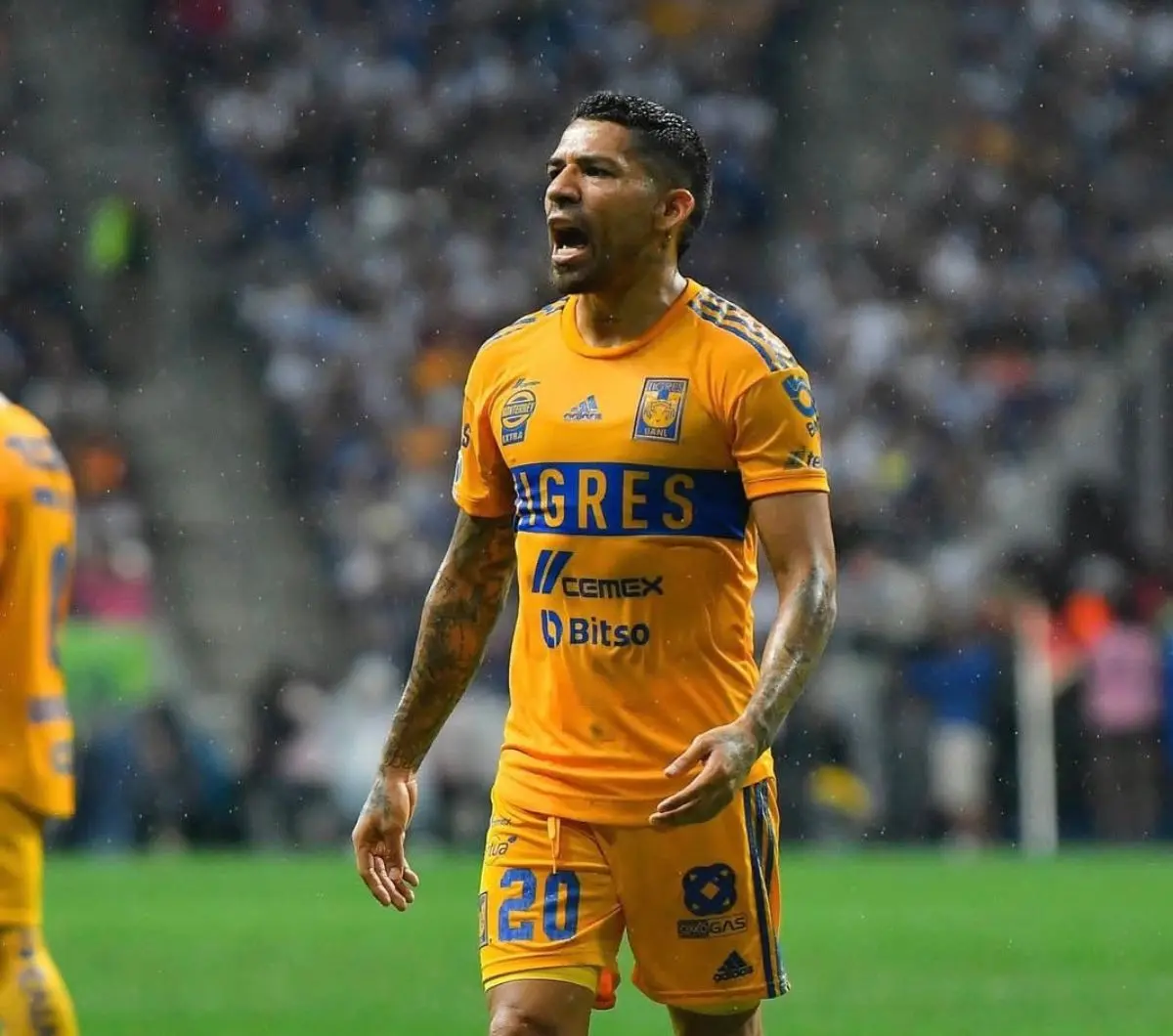  Aquino señala a culpables de su salida 