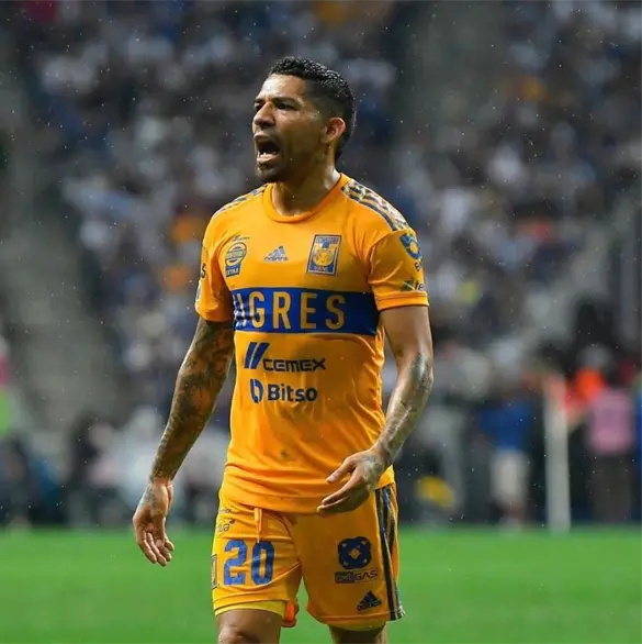 Mientras Tigres lo despide, Aquino se&ntilde;ala a culpables de su salida