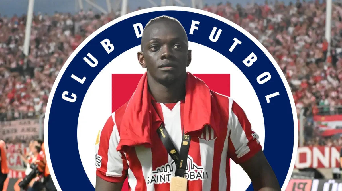  Edwuin Cetré apunta a Cruz Azul 