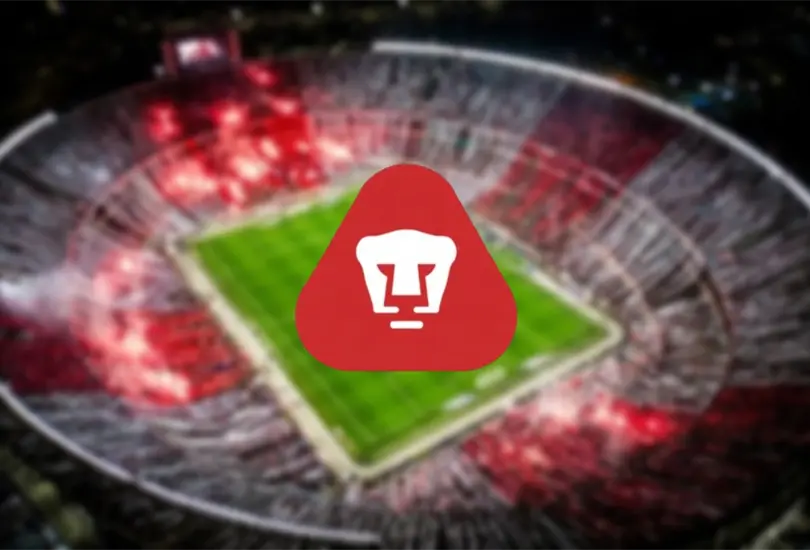 River Plate port&oacute; un escudo muy similar al de Pumas