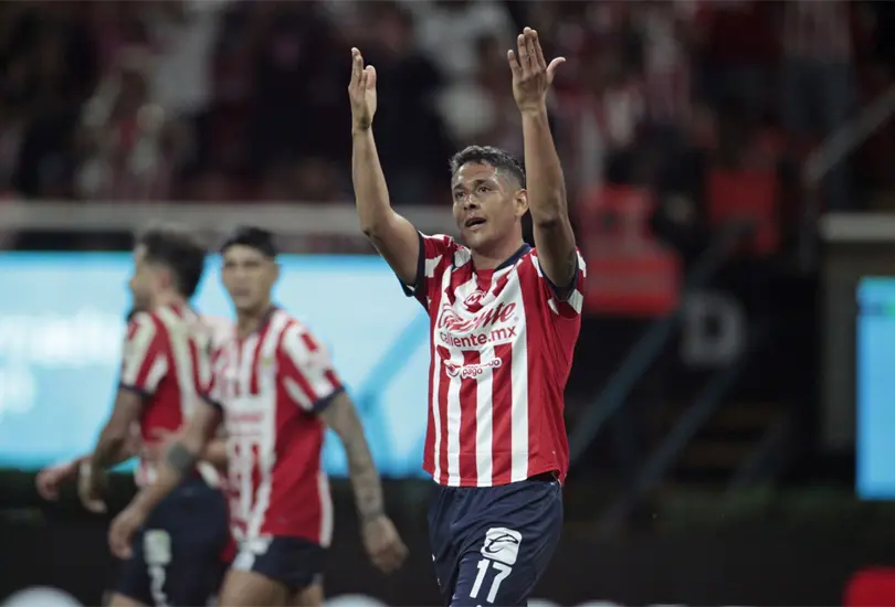 El periodista de TUDN, Adri&aacute;n Esparza, revel&oacute; que Luis Romo es un futbolista de car&aacute;cter complicado y dif&iacute;cil de tratar para sus propios compa&ntilde;eros.