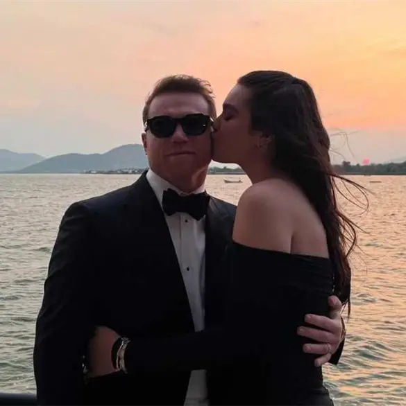 El lujoso regalo que le dio Canelo a su hija por Navidad El lujoso regalo que le dio Canelo a su hija por Navidad