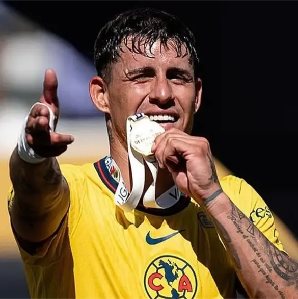 Am&eacute;rica pide el regreso de Chicote Calder&oacute;n para 2026