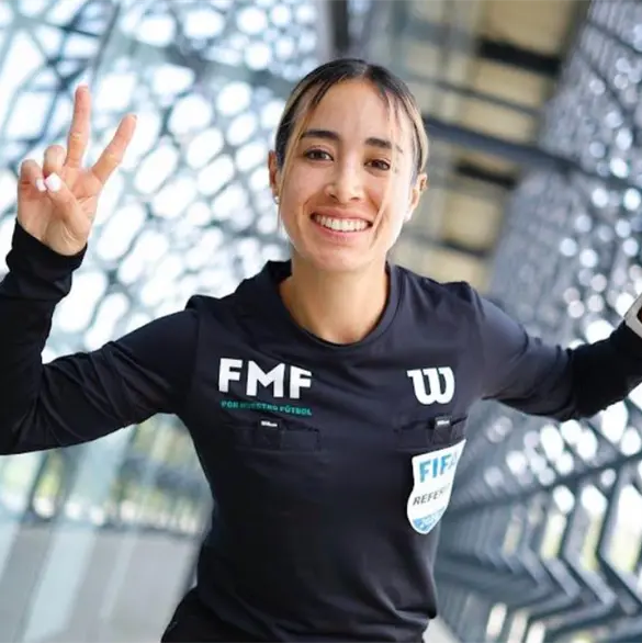 Katia Itzel Garc&iacute;a en el top 10 mundial: es la sexta mejor &aacute;rbitra del 2025