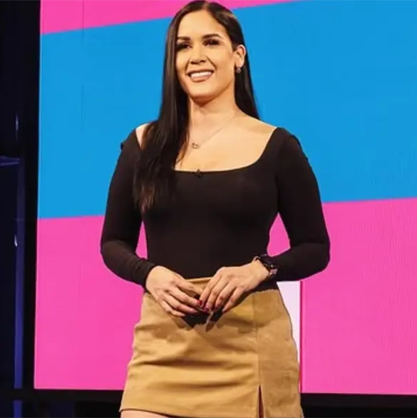 M&oacute;nica Arredondo llegar&iacute;a a nueva televisora