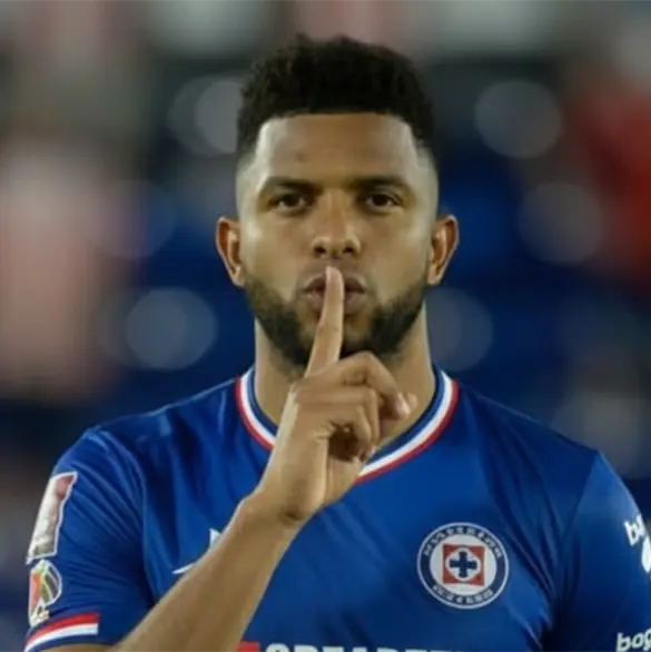 La razón por la que Cruz Azul mantiene en secreto a Miguel Borja La razón por la que Cruz Azul mantiene en secreto a Miguel Borja