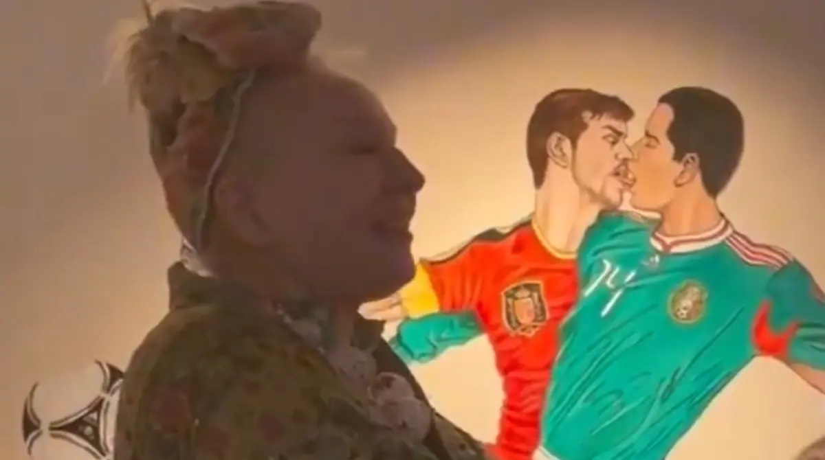  El cuadro de Sia llamó la atención 