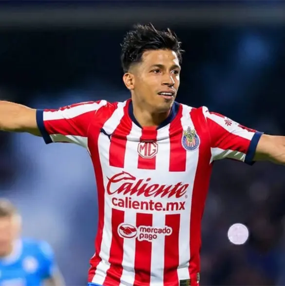 Est&aacute; valiendo cada centavo, Sep&uacute;lveda demuestra su valor con Chivas