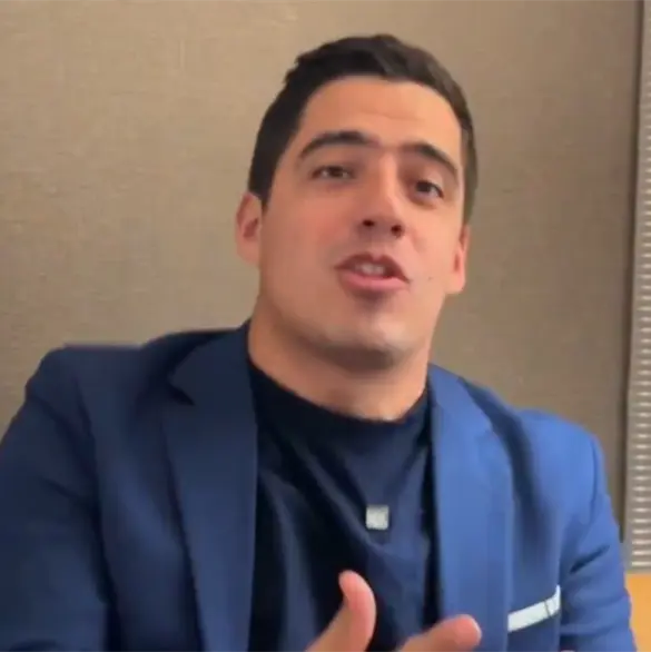 Andr&eacute;s Vaca aclara declaraciones pol&eacute;micas en medio de controversia