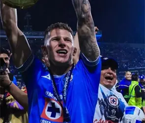 Novela en Cruz Azul, el gesto de Bogusz tras no presentarse a pretemporada