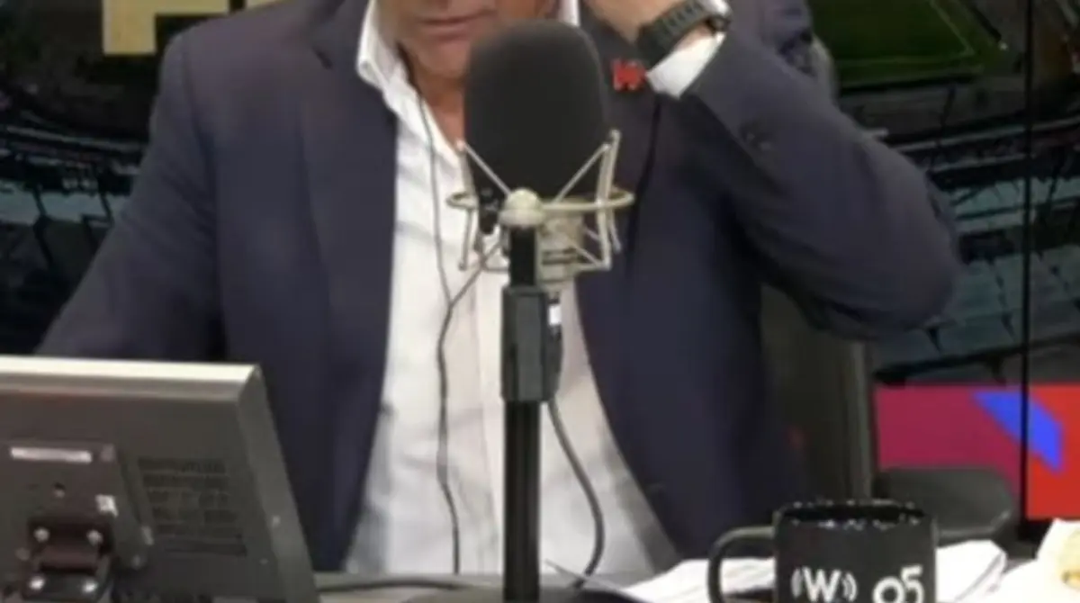  Exhiben falta de pagos en televisora 