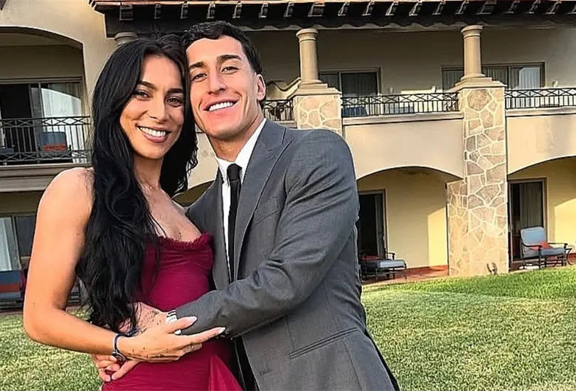 Zendejas y Sabrina siguen juntos Zendejas y Sabrina siguen juntos