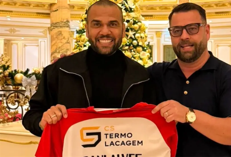 Dani Alves confirma su regreso oficial al mundo del futbol. Dani Alves confirma su regreso oficial al mundo del futbol.