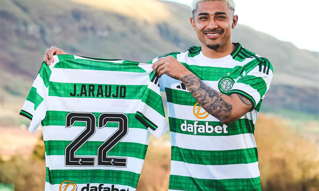  Julián Araujo fue cedido por el Bournemouth a un club europeo, una decisión que lo mantiene fuera de la Liga MX y deja al América sin esa opción en el mercado. 