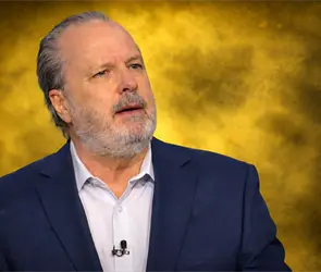 G&oacute;mez Junco critica a Donald Trump y desata ola de insultos