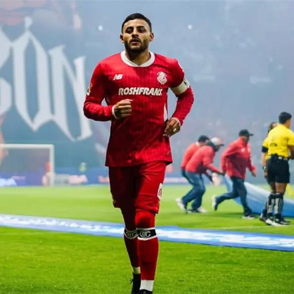 El tatuaje de Alexis Vega: s&iacute;mbolo de su &eacute;xito en Toluca