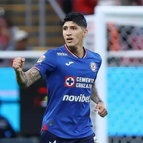 Alan Pulido: Lo que se sabe de su fichaje con Cruz Azul Alan Pulido: Lo que se sabe de su fichaje con Cruz Azul