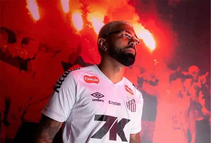 Tensi&oacute;n en la presentaci&oacute;n de Gabigol en Santos