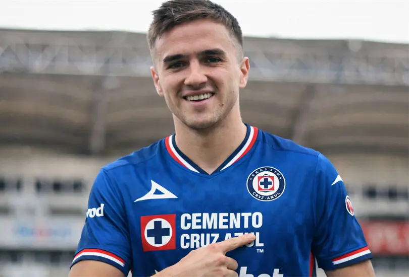 Palavecino llega para fichar con Cruz Azul