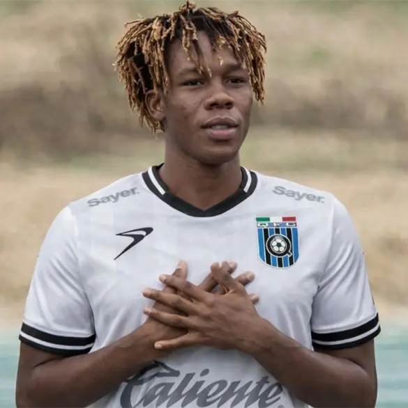 Bless Ege, el futbolista ghanés que ficha con Querétaro Bless Ege, el futbolista ghanés que ficha con Querétaro