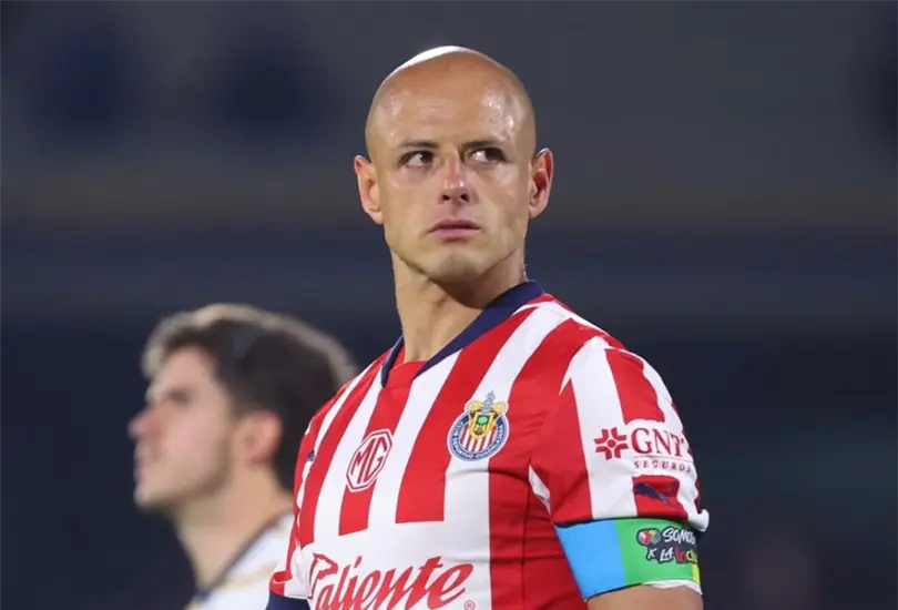 Chicharito reaparece tras fracaso con Chivas Chicharito reaparece tras fracaso con Chivas