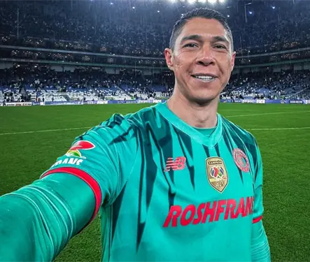 Hugo Gonz&aacute;lez se burl&oacute; de la afici&oacute;n de Rayados