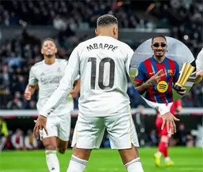 &iquest;Malos perdedores? El terrible gesto de Mbapp&eacute; tras triunfo del Barcelona