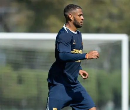 Desaparece, lo que hizo Jos&eacute; Caicedo tras los abucheos con Pumas