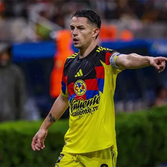 &Aacute;lvaro Fidalgo registrado como mexicano en Liga MX: &iquest;Ayuda o error?