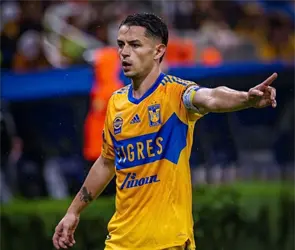 &iquest;Se va de Am&eacute;rica? Lo que se sabe de la posible salida de Fidalgo a Tigres