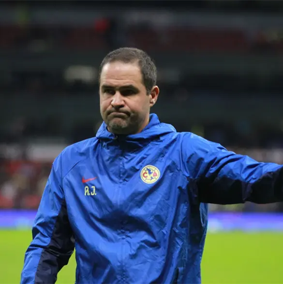 El peor arranque del Am&eacute;rica y un dardo de Jardine a la prensa