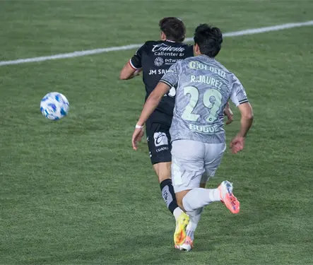 &iquest;Roja exagerada? Ram&oacute;n Ju&aacute;rez enciende pol&eacute;mica en el Am&eacute;rica vs San Luis