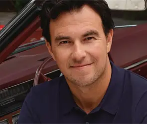 Checo P&eacute;rez prueba el Cadillac en Silverstone y avanza el proyecto F1 2026