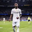 Se cay&oacute; un &iacute;dolo, la reacci&oacute;n de Vinicius Jr a los pitidos en el Bernab&eacute;u