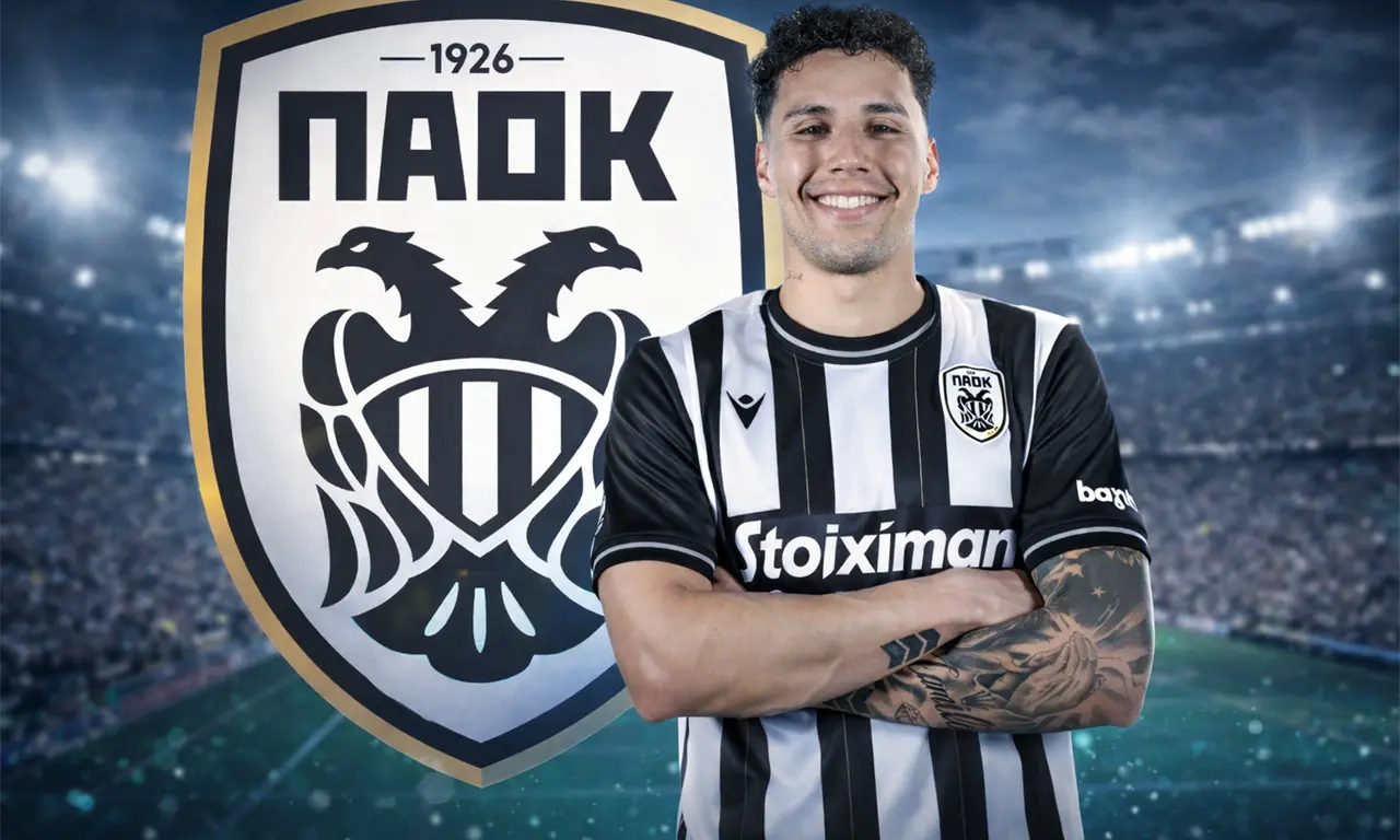  El lateral mexicano ya pisa suelo helénico para ultimar detalles de su incorporación al PAOK. 
