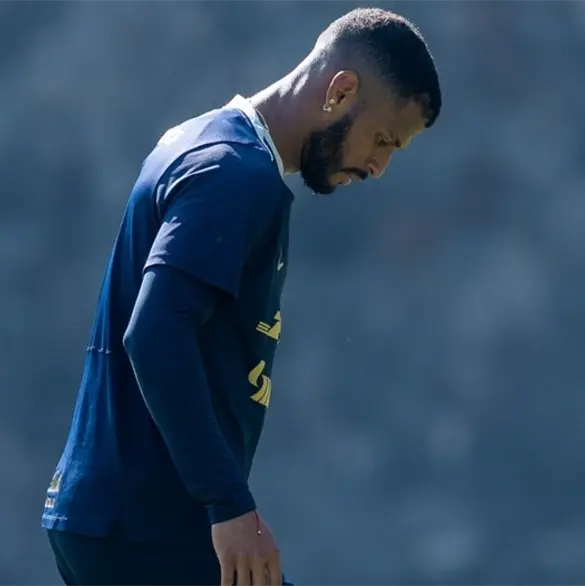 Revelan el equipo que se llevar&iacute;a a Jos&eacute; Caicedo de Pumas