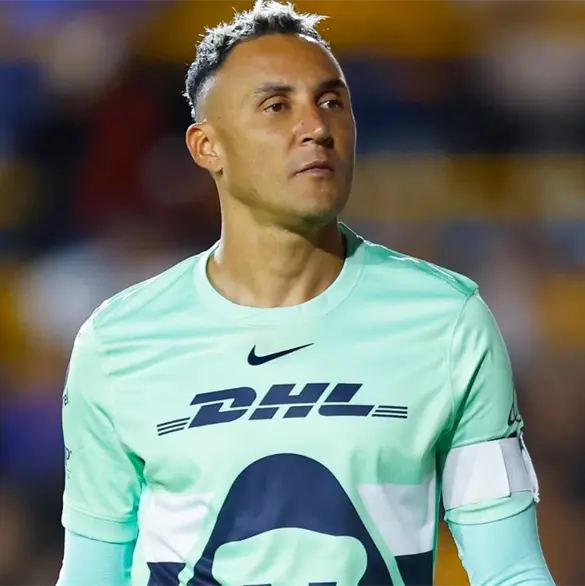 &iquest;Se va de Pumas? Antonio Sancho habl&oacute; sobre el futuro de Keylor Navas