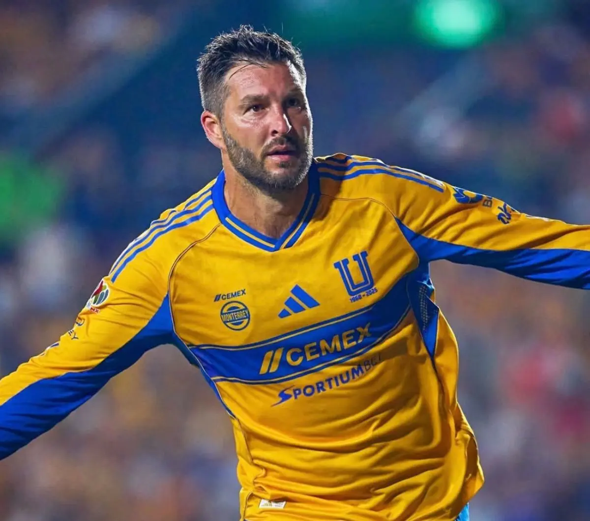  Gignac cerca de sufrir aciidente 