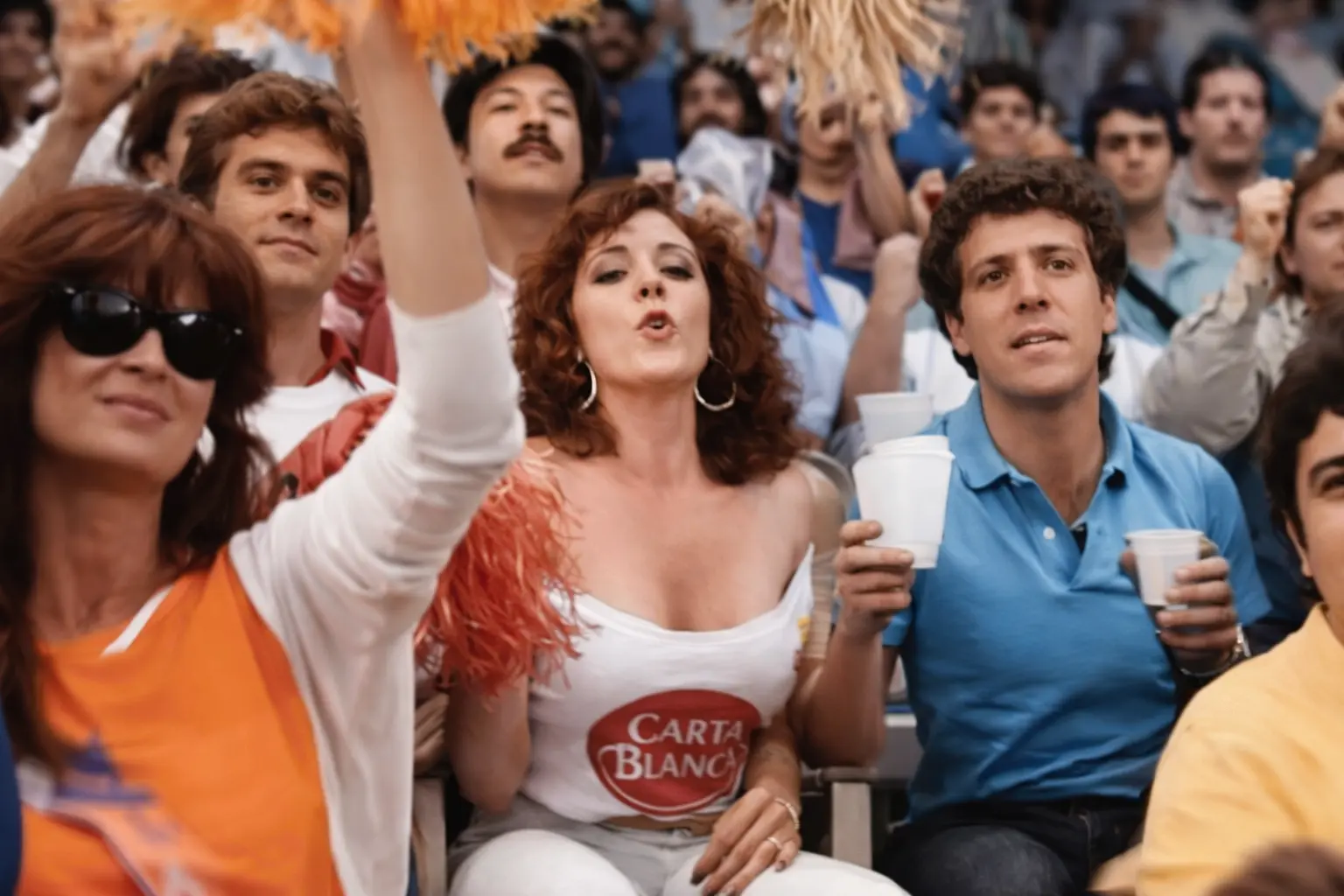 Tambi&eacute;n incursion&oacute; en el cine con pel&iacute;culas como<i> A garrote limpio</i> y <i>Corazones rotos.</i>