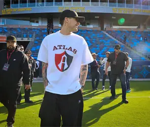 Peso Pluma, nuevo l&iacute;der animador del Atlas