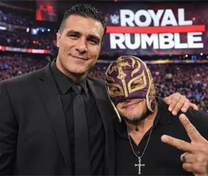 Los mexicanos que conquistaron el Royal Rumble