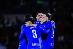 Cruz Azul 4-3 Ju&aacute;rez: La M&aacute;quina manda en la frontera