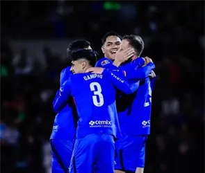 Cruz Azul 4-3 Ju&aacute;rez: La M&aacute;quina manda en la frontera