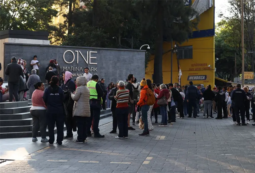 Sismo pone en alerta a M&eacute;xico