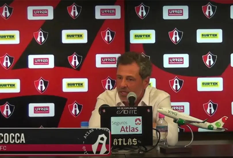 Diego Cocca, tras el empate ante Pumas, lanza cr&iacute;ticas a la dirigencia de Atlas y advierte: "No hay futuro a largo plazo".