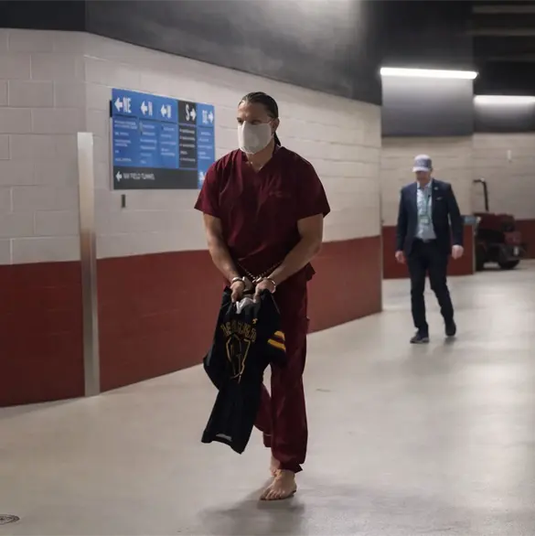 Mack Hollins irrumpe en el Super Bowl LX con este disfraz