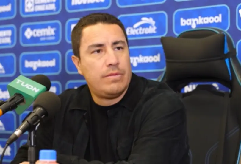 Efra&iacute;n Ju&aacute;rez se defendi&oacute; tras los rumores de su salida de Pumas